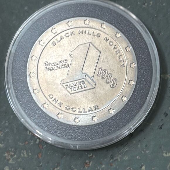 1998 Deadwd Coin Harley Davidson Challenge Token Black Hills Indian Chief V twin - Picture 3 of 3